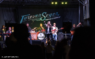 Forever Seger - The Silver Bullet Experience